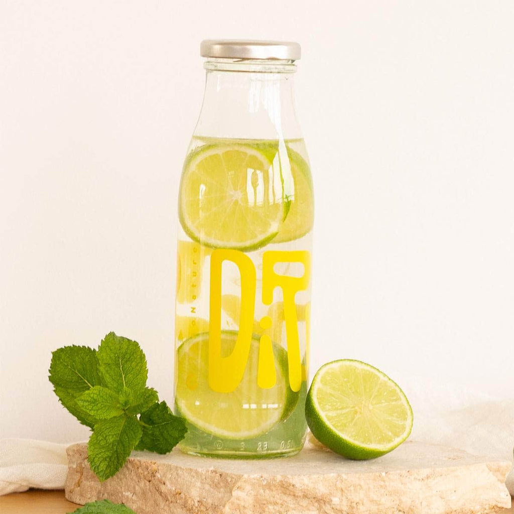 Glaswasserflasche - Drink More Water 2.0